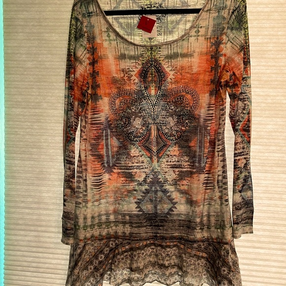 NWT Christina long sleeve burnout top with lace trim and embellishment - Picture 8 of 8